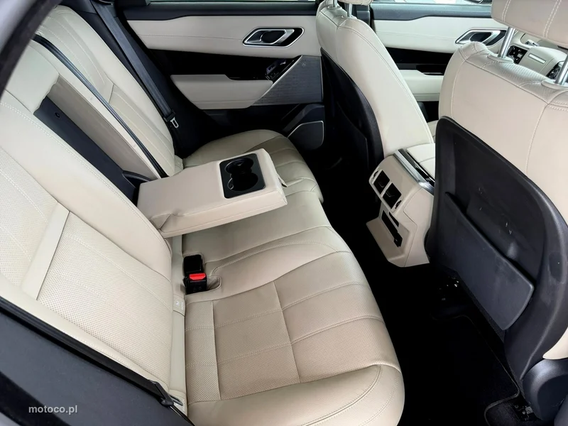 Land Rover Range Rover Velar 28