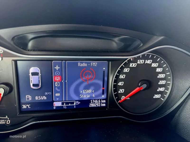 Ford Galaxy II 18
