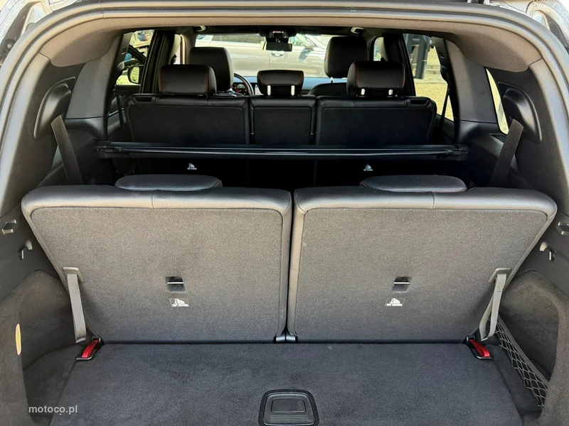 Mercedes-Benz GLB X247 12