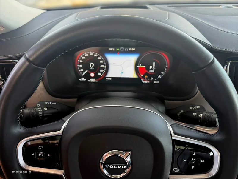 Volvo V90 17