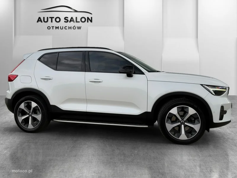 Volvo XC 40 4