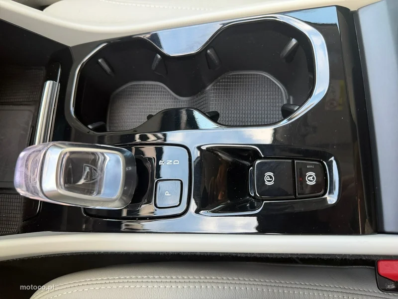 Volvo XC 40 40