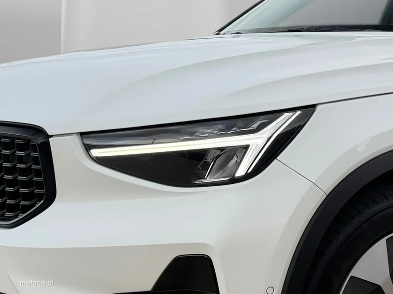 Volvo XC 40 9
