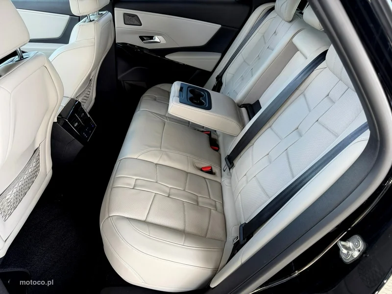 DS Automobiles DS 7 Crossback 21