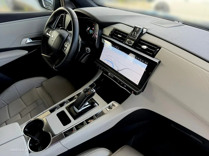 DS Automobiles DS 7 Crossback 22