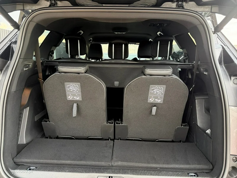 Peugeot 5008 12