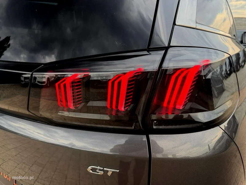 Peugeot 5008 14
