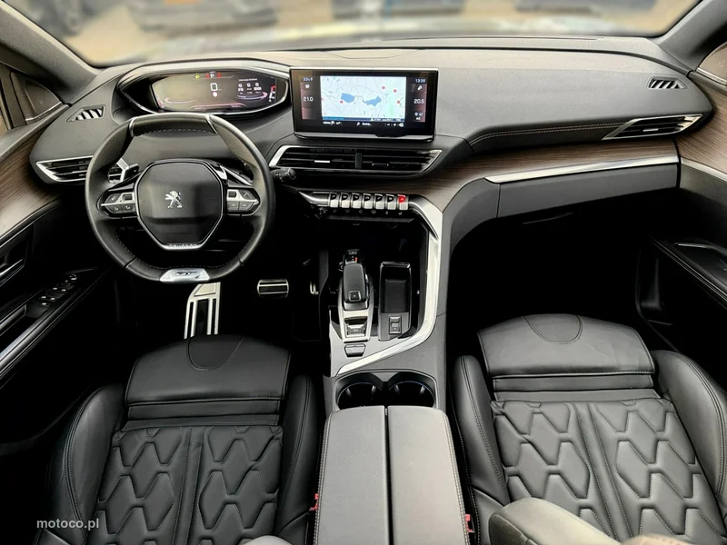 Peugeot 5008 21