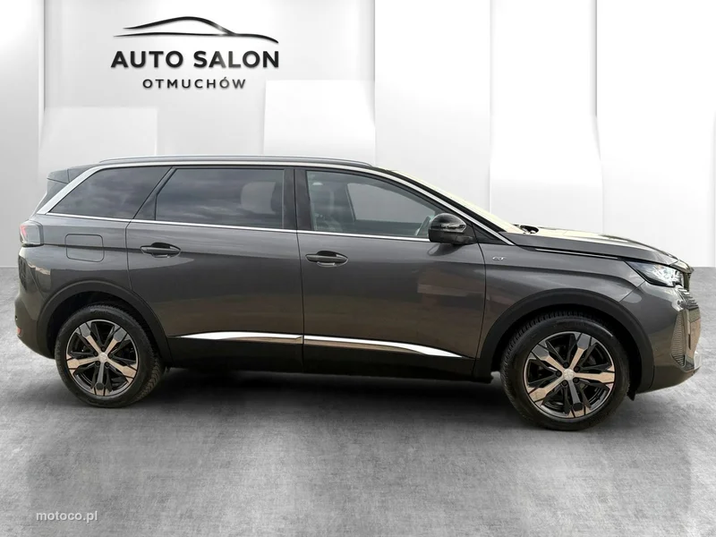 Peugeot 5008 4