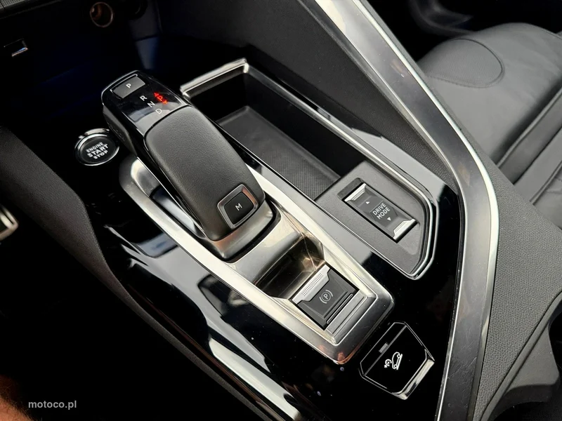 Peugeot 5008 31