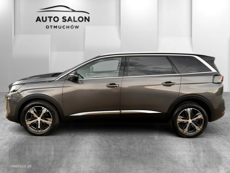 Peugeot 5008 8