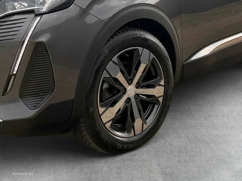 Peugeot 5008 10