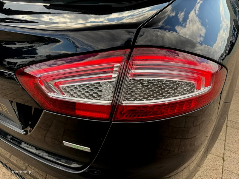 Ford Mondeo V 13