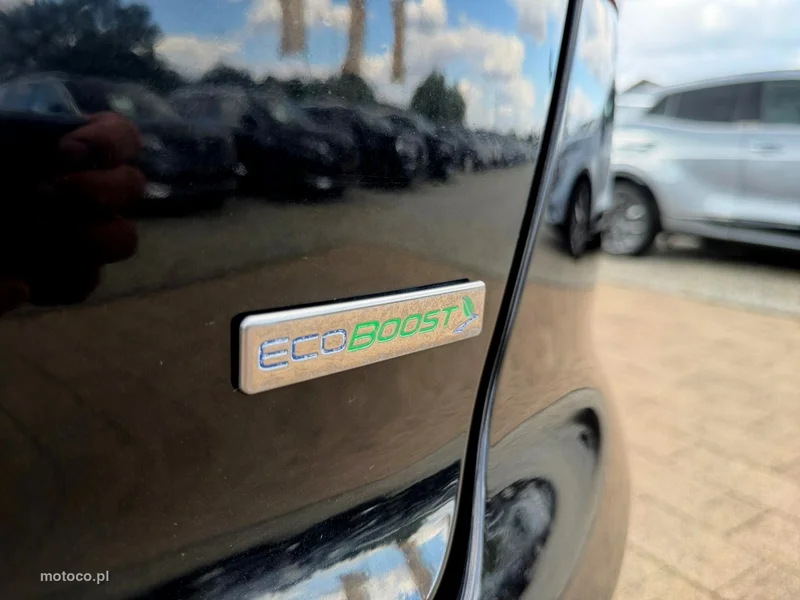 Ford Mondeo V 24