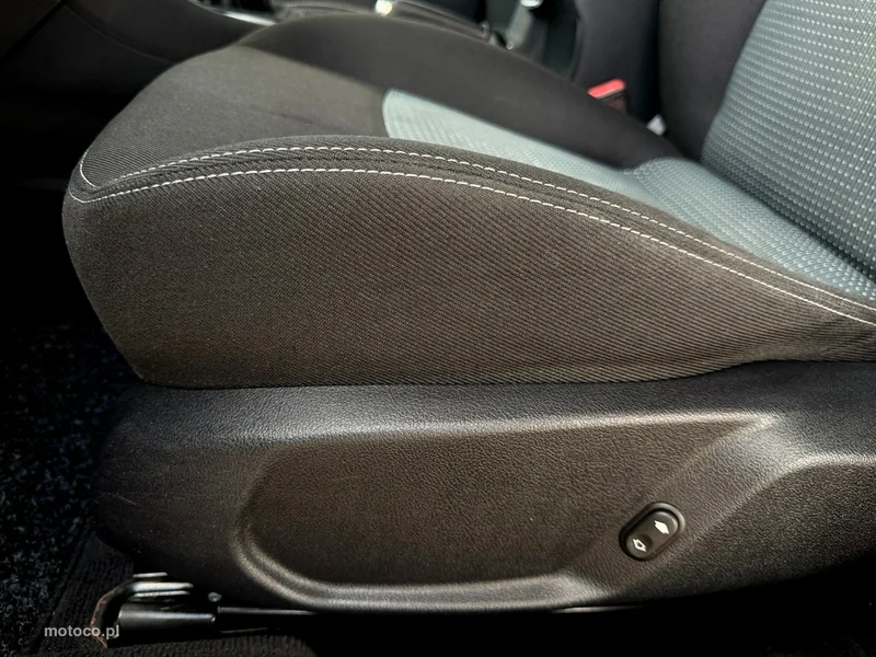 Ford Mondeo V 26