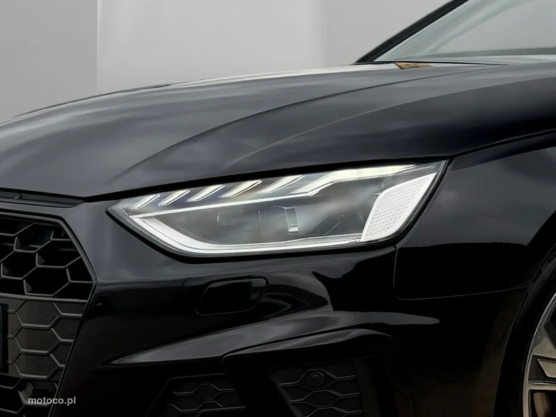 Audi A4 B9 9