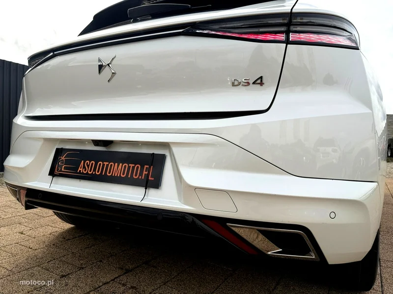 DS Automobiles DS 4 15