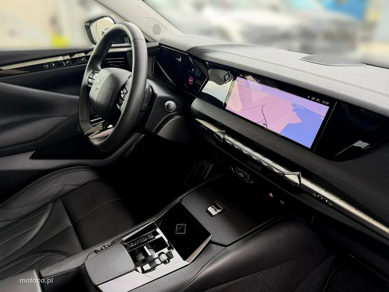 DS Automobiles DS 4 24