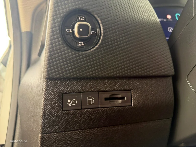 DS Automobiles DS 4 28