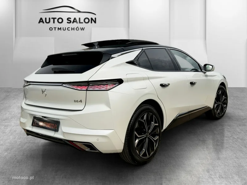 DS Automobiles DS 4 5