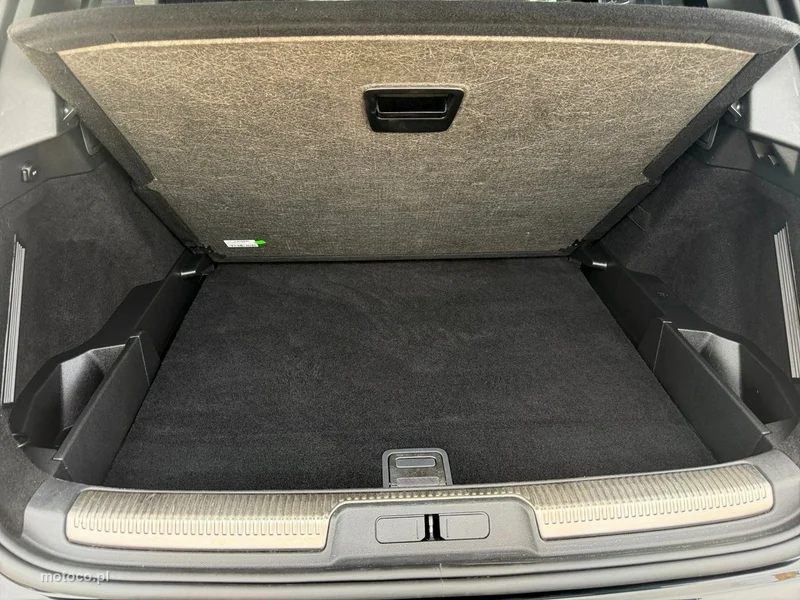 DS Automobiles DS 7 Crossback 12