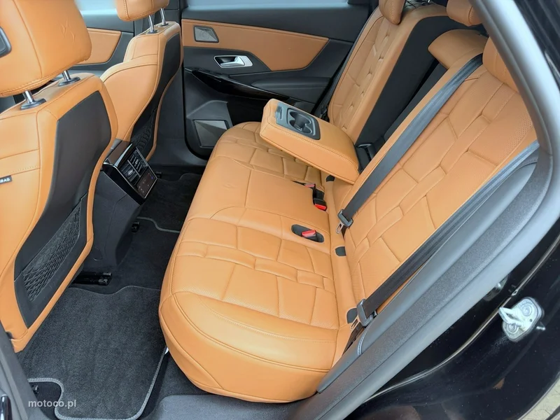 DS Automobiles DS 7 Crossback 23