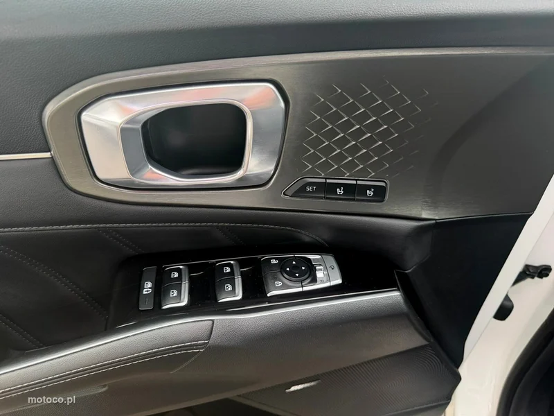 Kia Sorento 16
