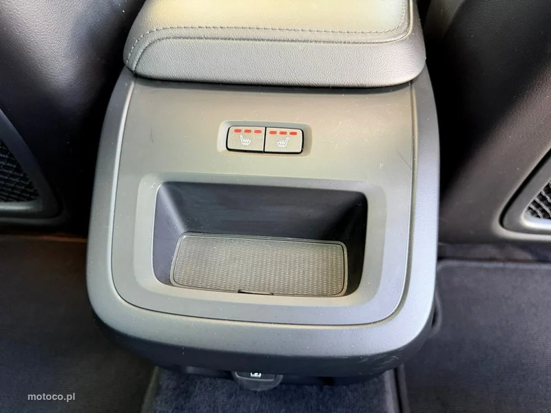 Volvo V60 Cross Country 31