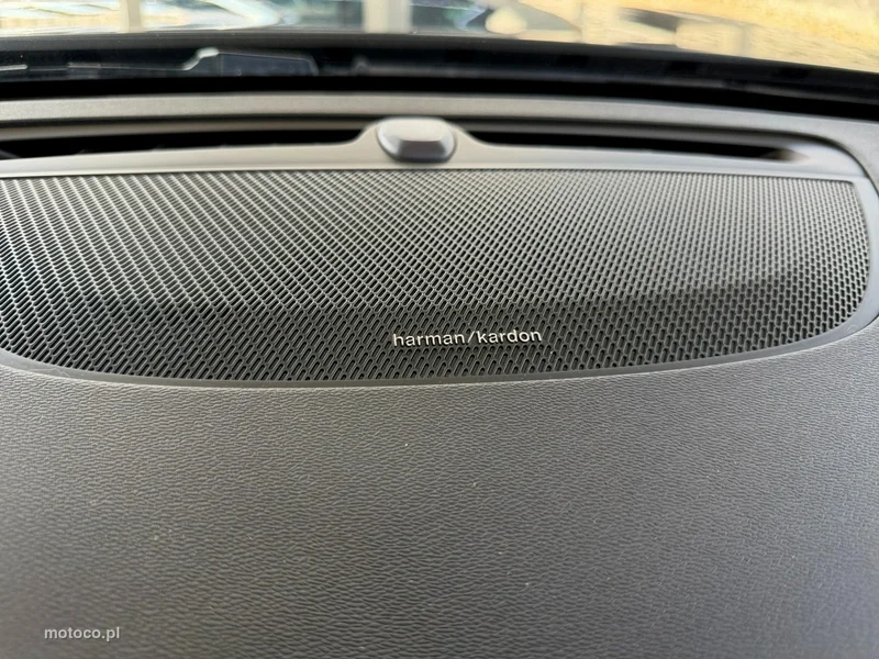 Volvo V60 Cross Country 34