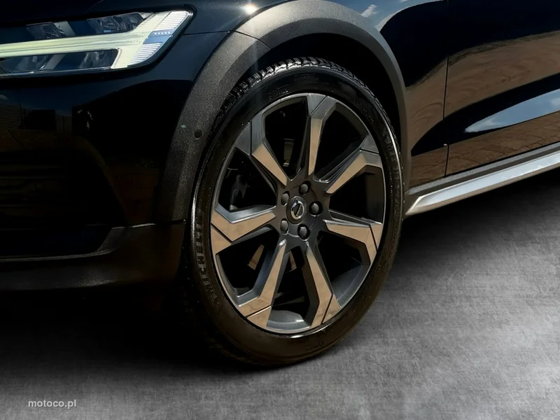 Volvo V60 Cross Country 10