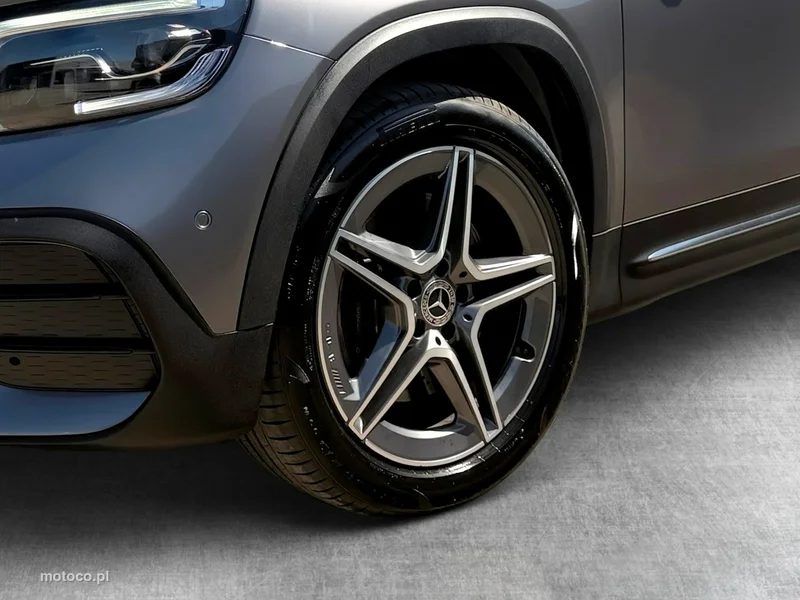 Mercedes-Benz GLB X247 10