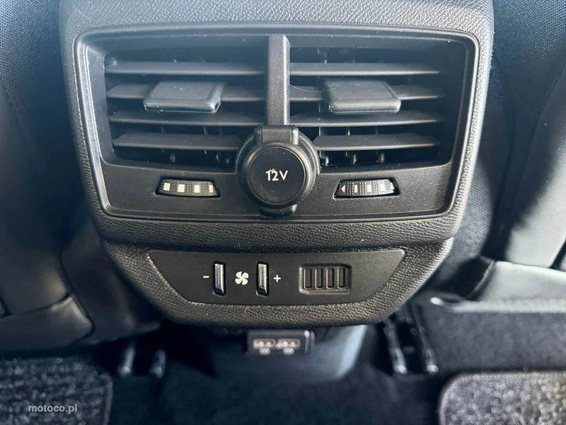 Peugeot 5008 25