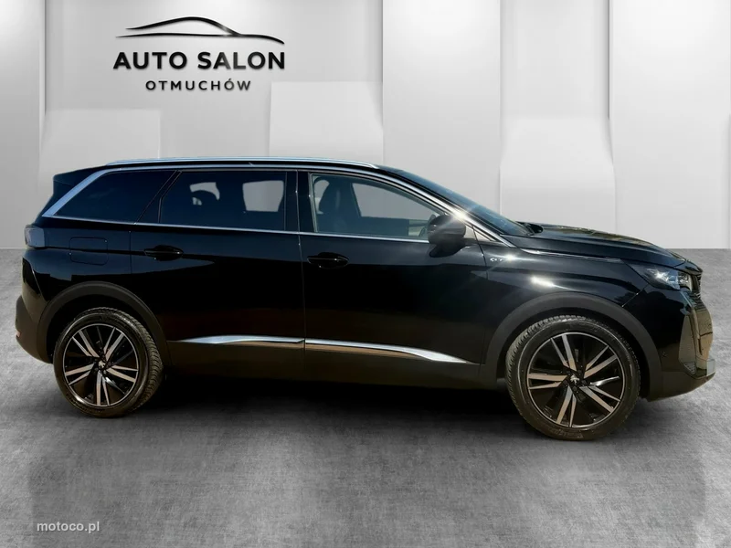 Peugeot 5008 4