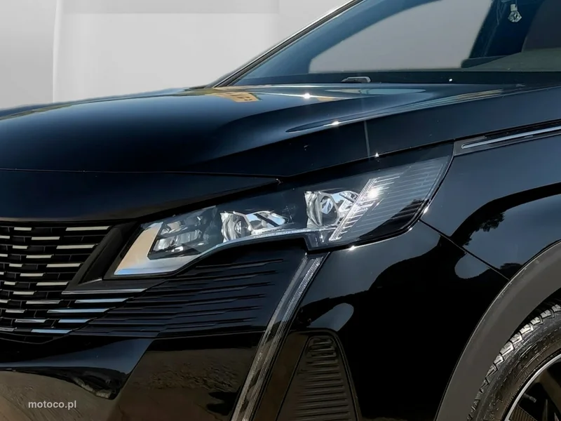 Peugeot 5008 9