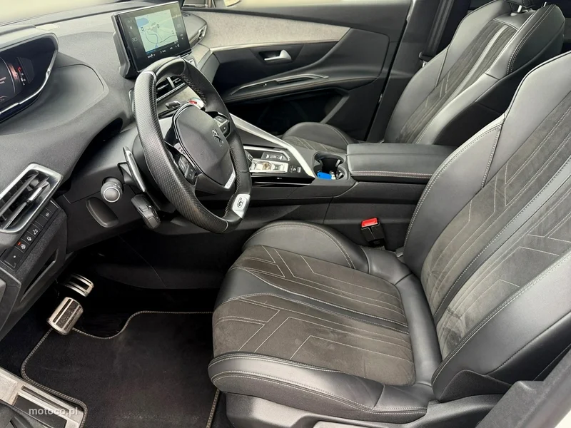 Peugeot 5008 16
