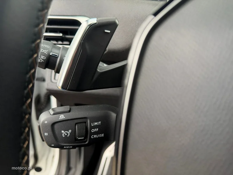 Peugeot 5008 29
