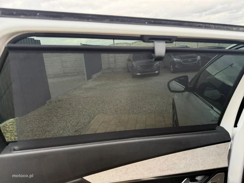 Peugeot 5008 30