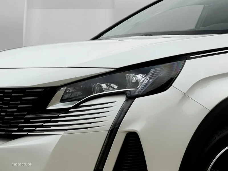 Peugeot 5008 9