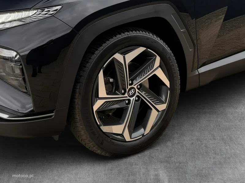 Hyundai TUCSON 10