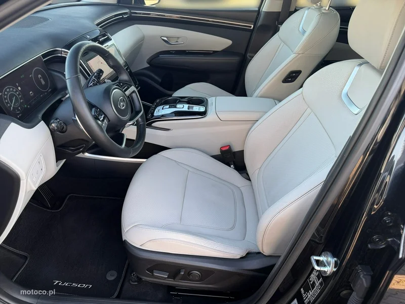 Hyundai TUCSON 16