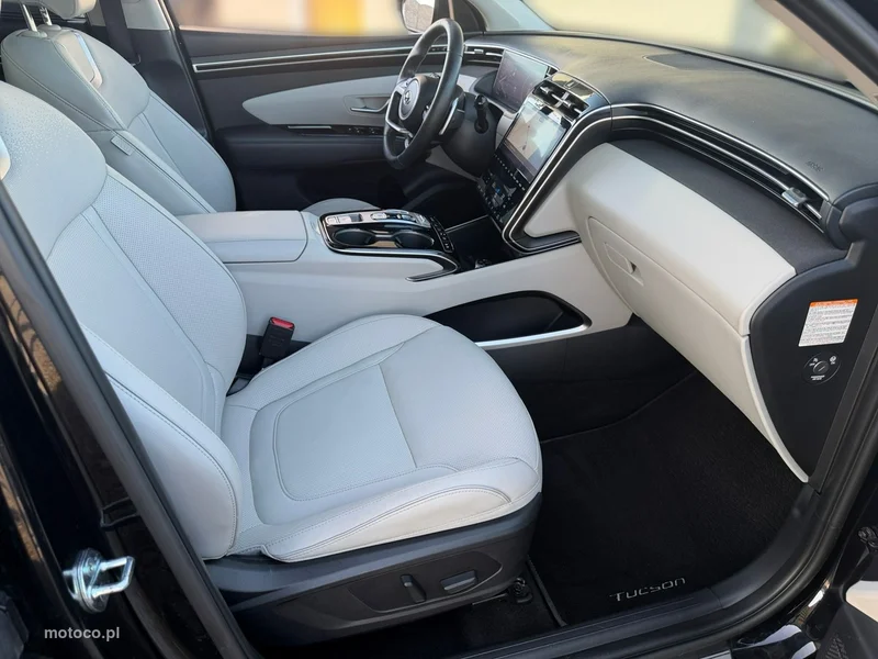 Hyundai TUCSON 25