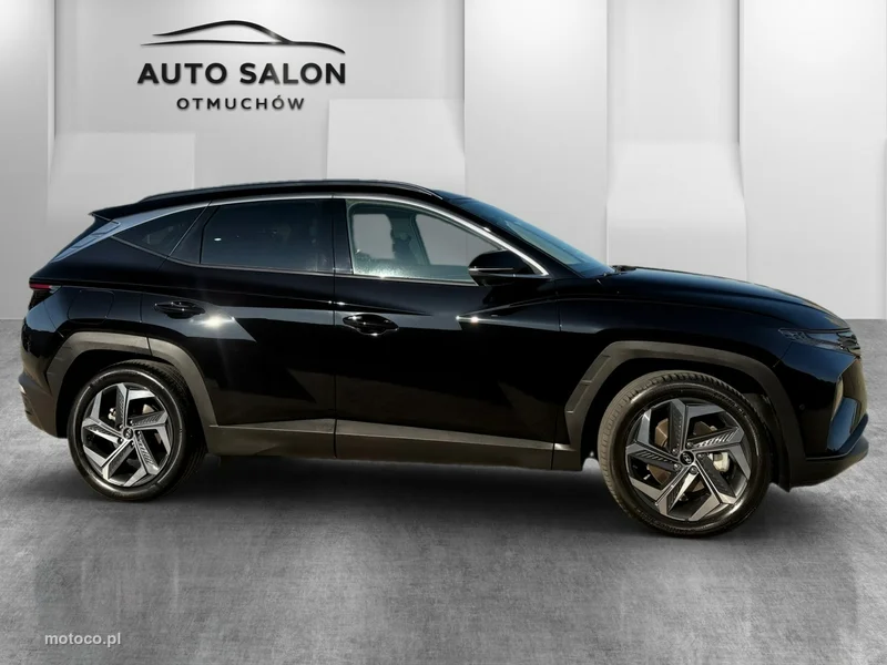 Hyundai TUCSON 4