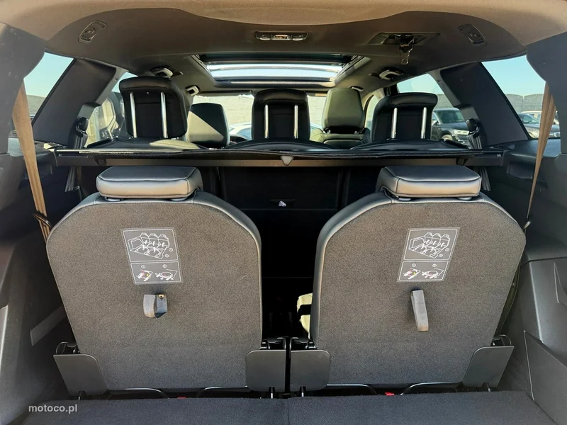 Peugeot 5008 12