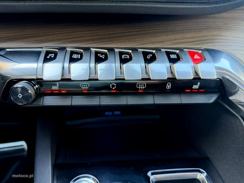 Peugeot 5008 30