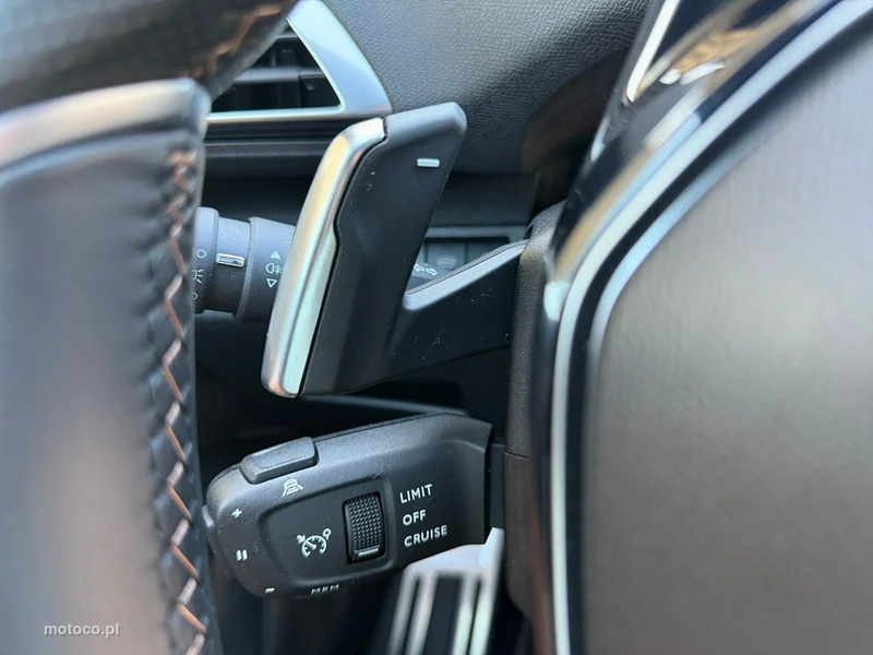 Peugeot 5008 32