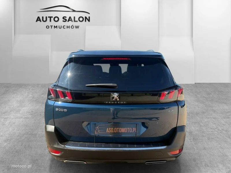 Peugeot 5008 6