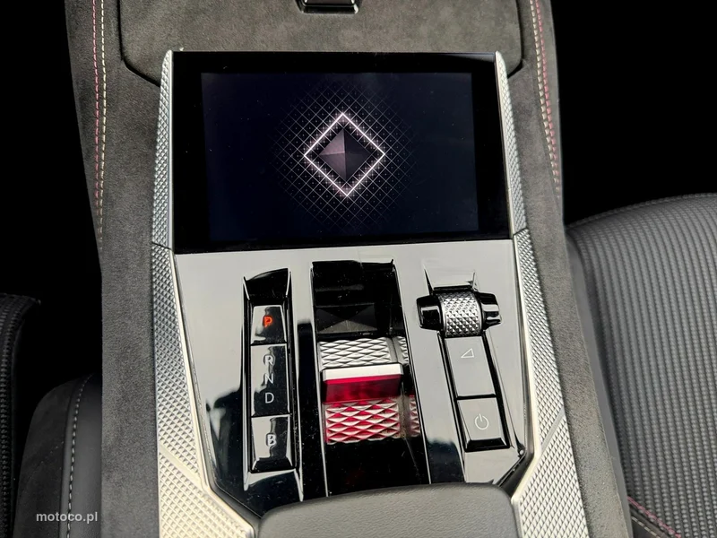 DS Automobiles DS 4 25
