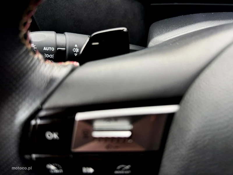 DS Automobiles DS 4 28