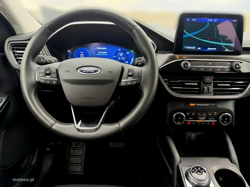 Ford Kuga III 18