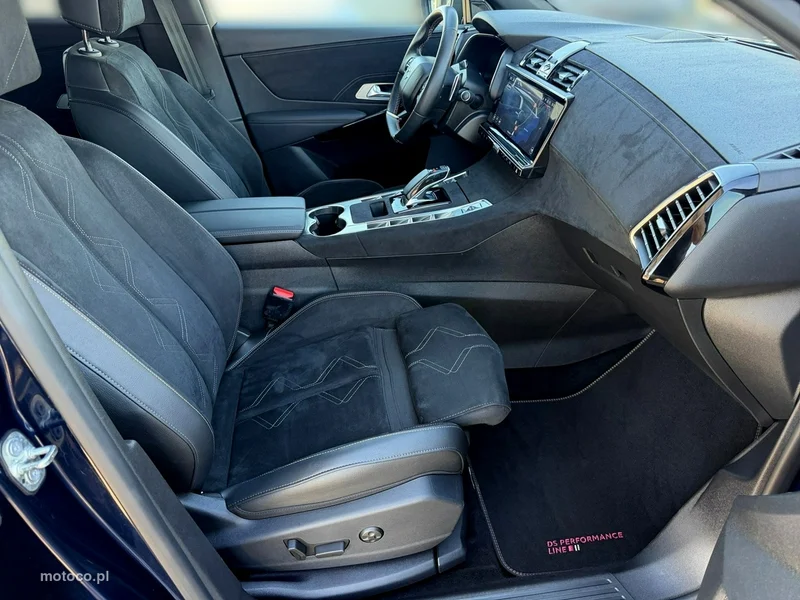 DS Automobiles DS 7 Crossback 25